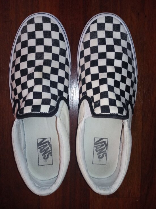 Vans Classic Black & White Checkerboard Slip On Skater Shoes Men\'s US 9.5 main image 8